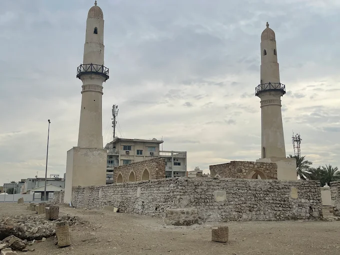 Al-Khamis Mosque - Main Image