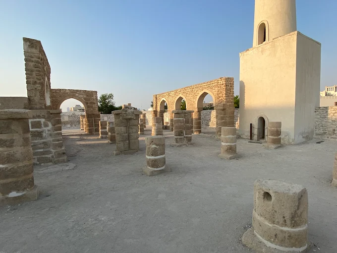 Al-Khamis Mosque - Thumbnail 3