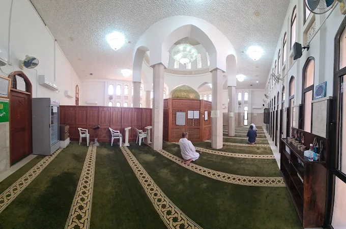 Eid and Funeral Prayer Hall - Thumbnail 4