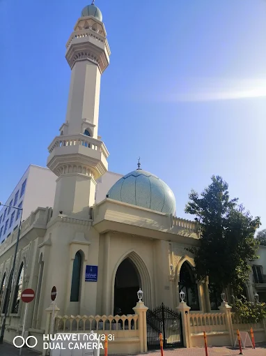 Zahraa (a) - Main Image