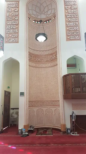 Jidhafs Grand Mosque - Thumbnail 3