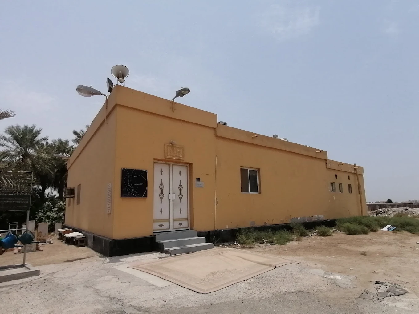 الشيخ راشد - Main Image