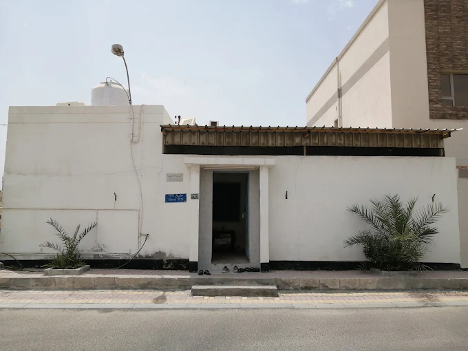 القراين - Main Image