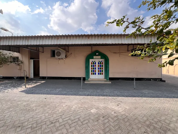 Imam Al-Hadi Mosque in Sitra - Al-Kharijiyah - Main Image